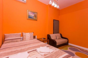 Center Brand New Apartment 4